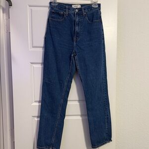 Abercrombie & Fitch High-Rise Straight Leg Dark Blue Jeans